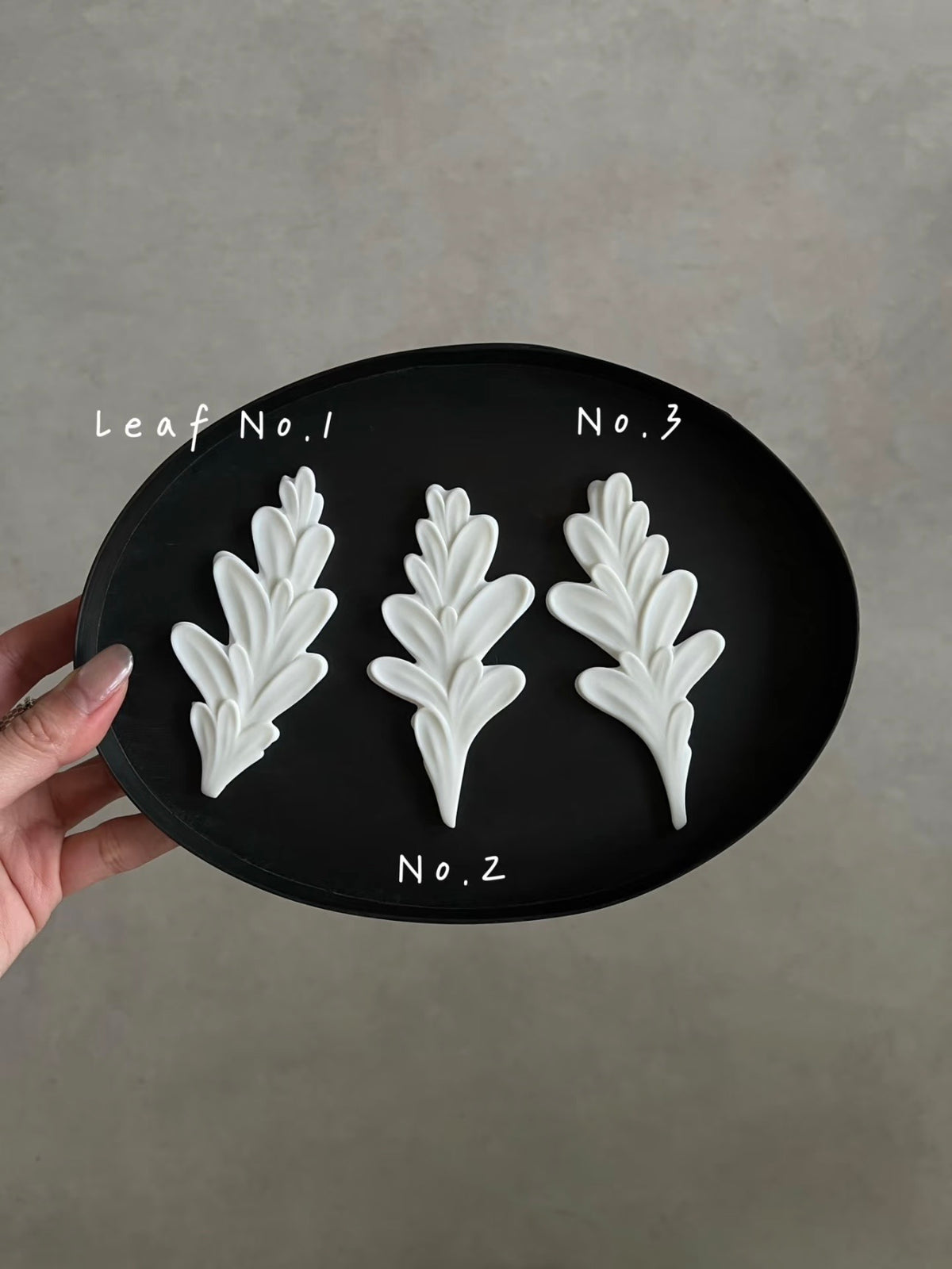 White Porcelain Leaf Chopstick Rest